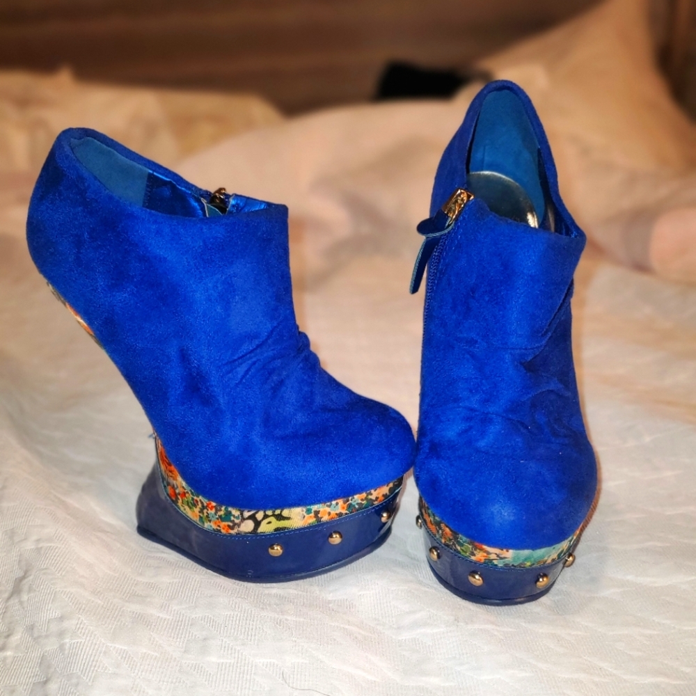 Wedges - Picture 7 of 11